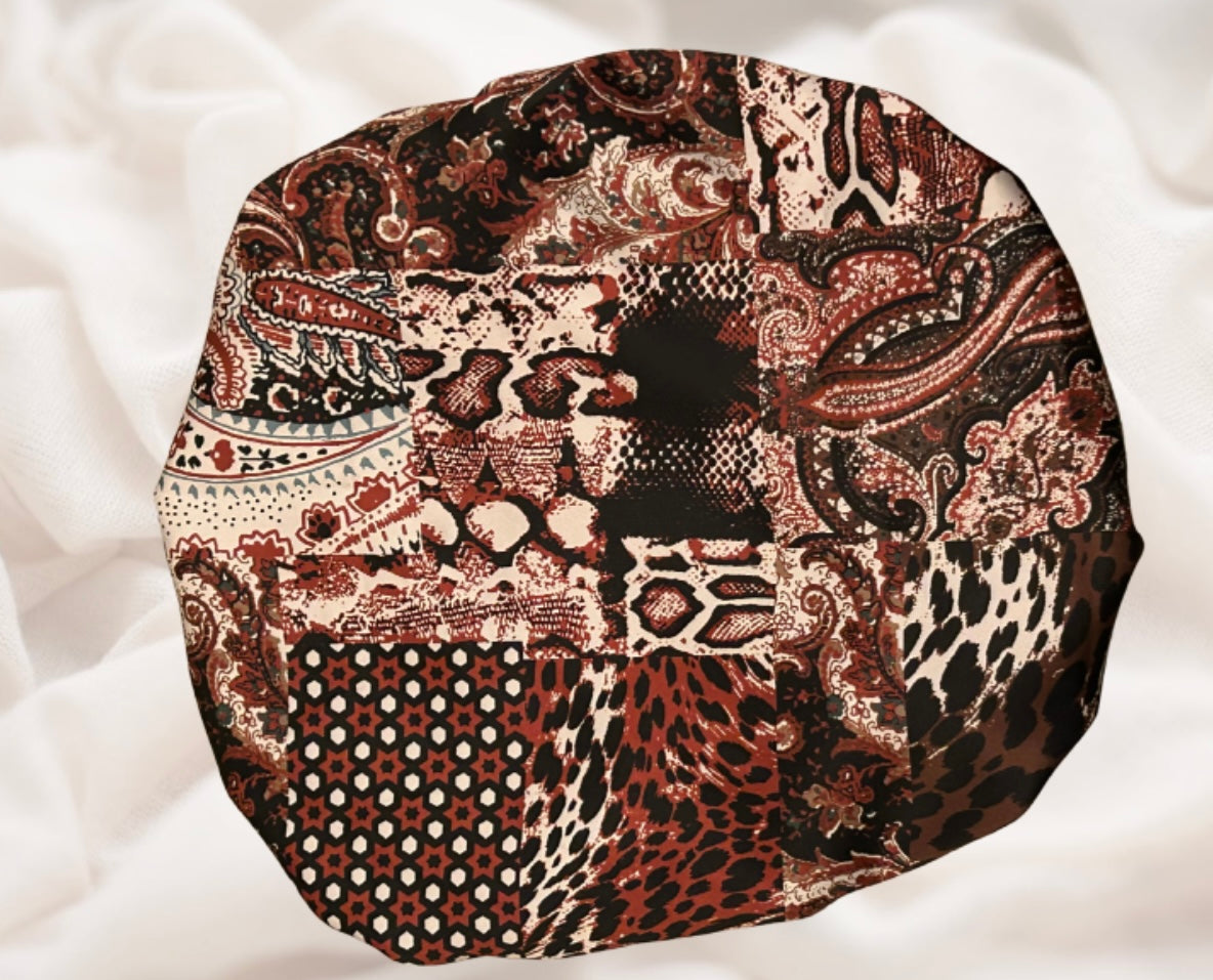 Crimson Mosaic - Royal Luxe